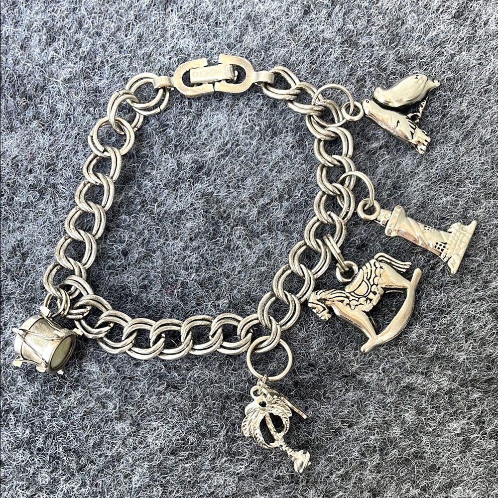 Vintage Monet bracelet